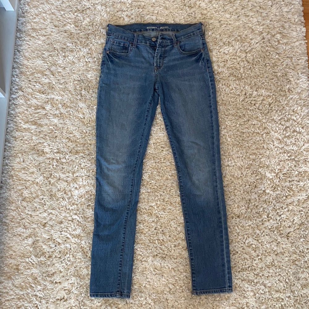 Old Navy lighter wash jeans Size : 2